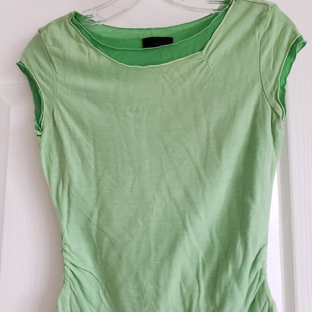 express • two tone tee top